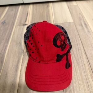 Y2K 2000s Levi's red baseball cap with skull design RARE